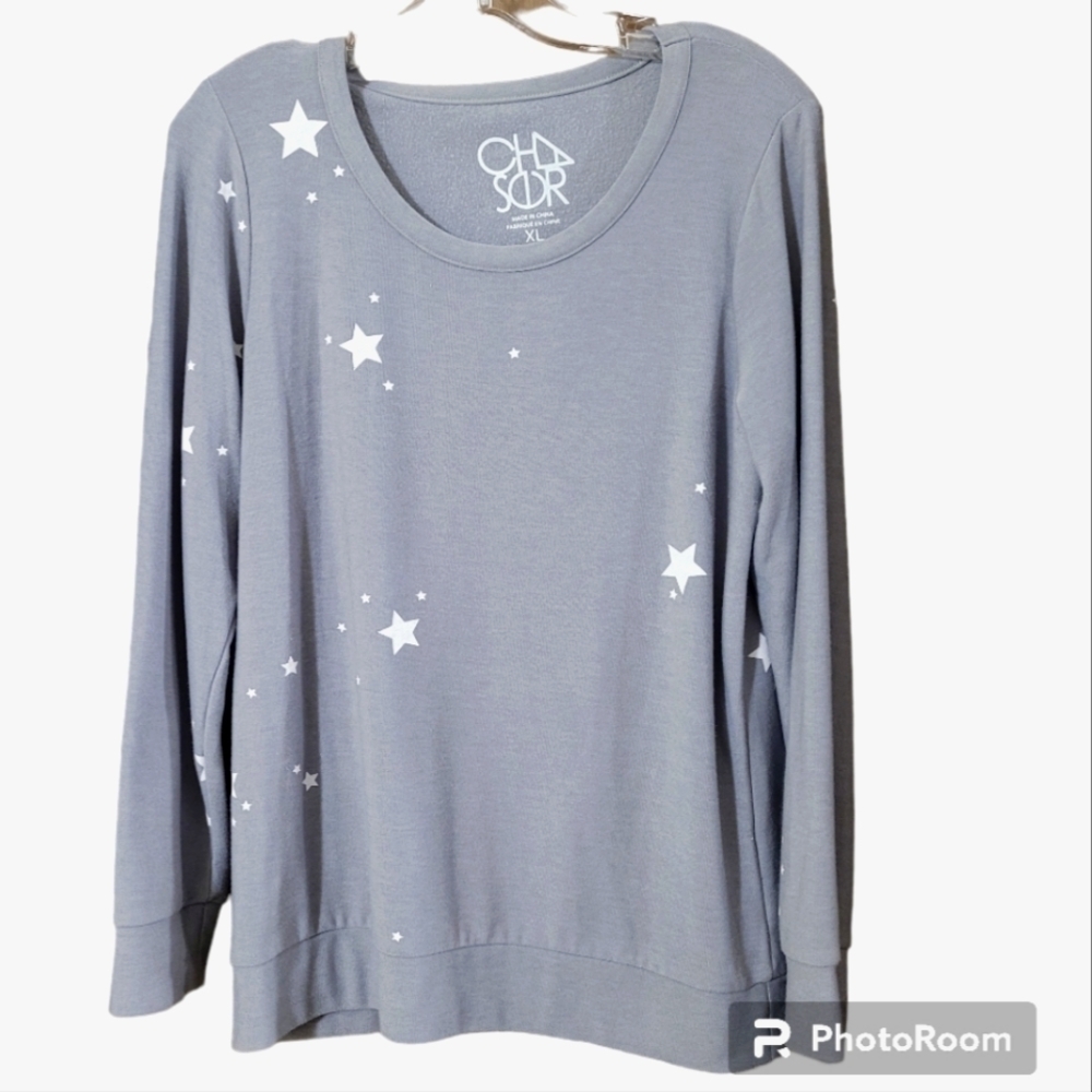 Chaser light grey crewneck soft long sleeve swearshirt ♥️